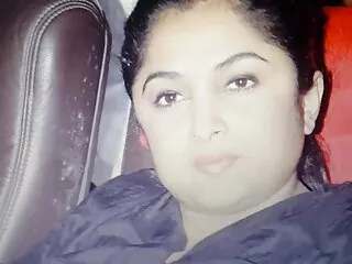 دو بالغ در یک بدن و اندازه ششم برازرس لینک مستقیم پستان خود را برای کریسمس به یک دانشجوی تازه وارد دادند